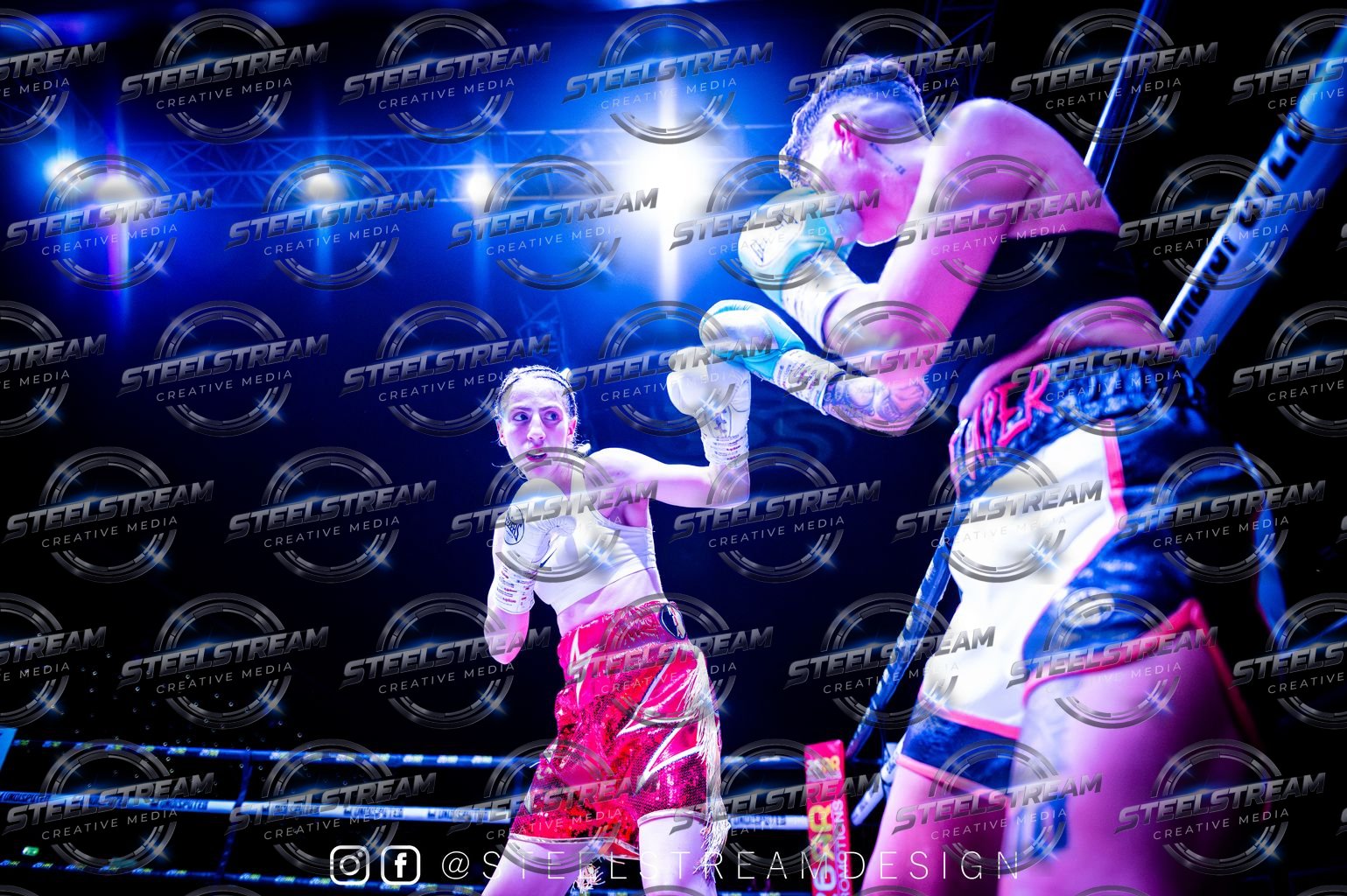 IMG-003141 — Sam Lightfoot vs Kira Carter