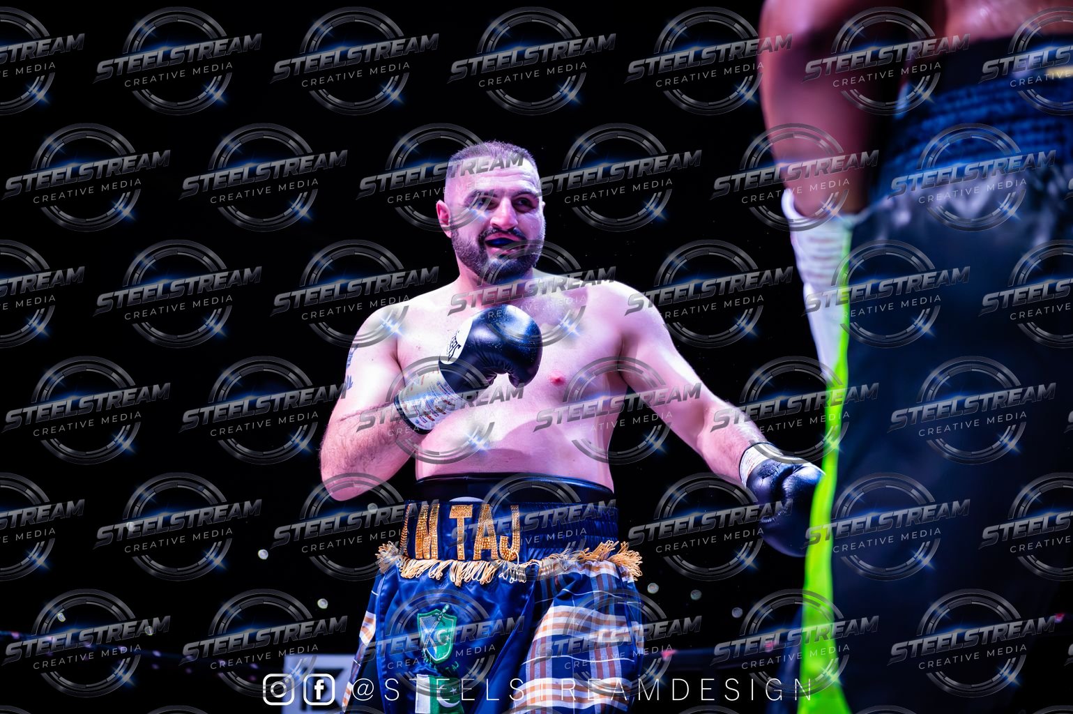 IMG-003241 — Anees Taj vs Phil Williams