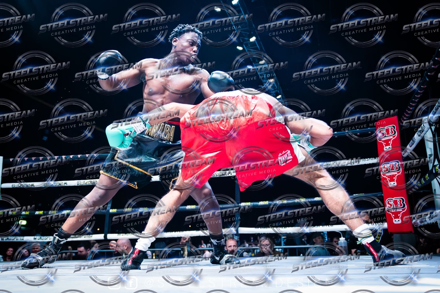 IMG-003317 — Gideon Anaba vs Javier Santana
