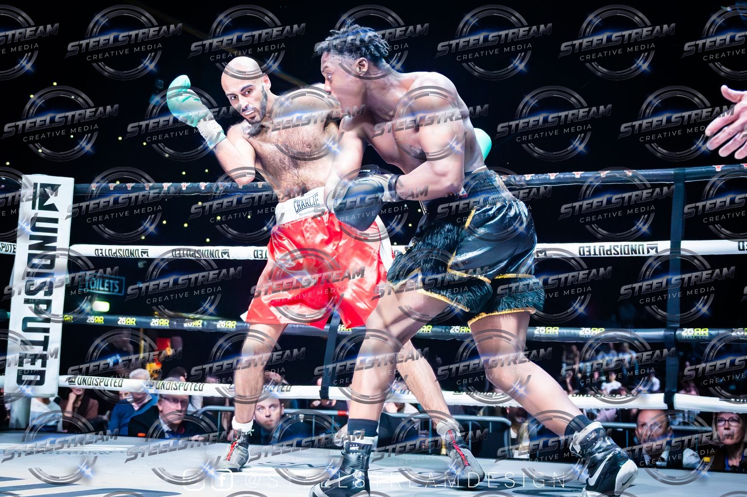 IMG-003319 — Gideon Anaba vs Javier Santana