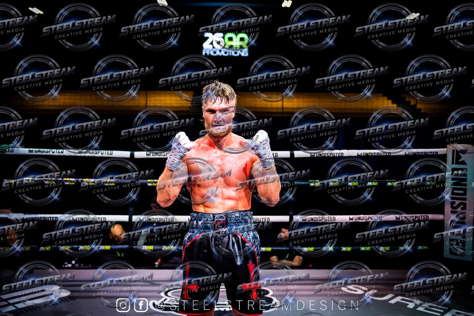 IMG-004039 — Red Johnson vs Tom Ramsden