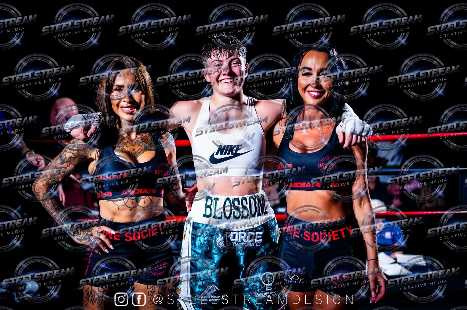 IMG-005108 — Ellie Hellewell vs Alisha Lewis