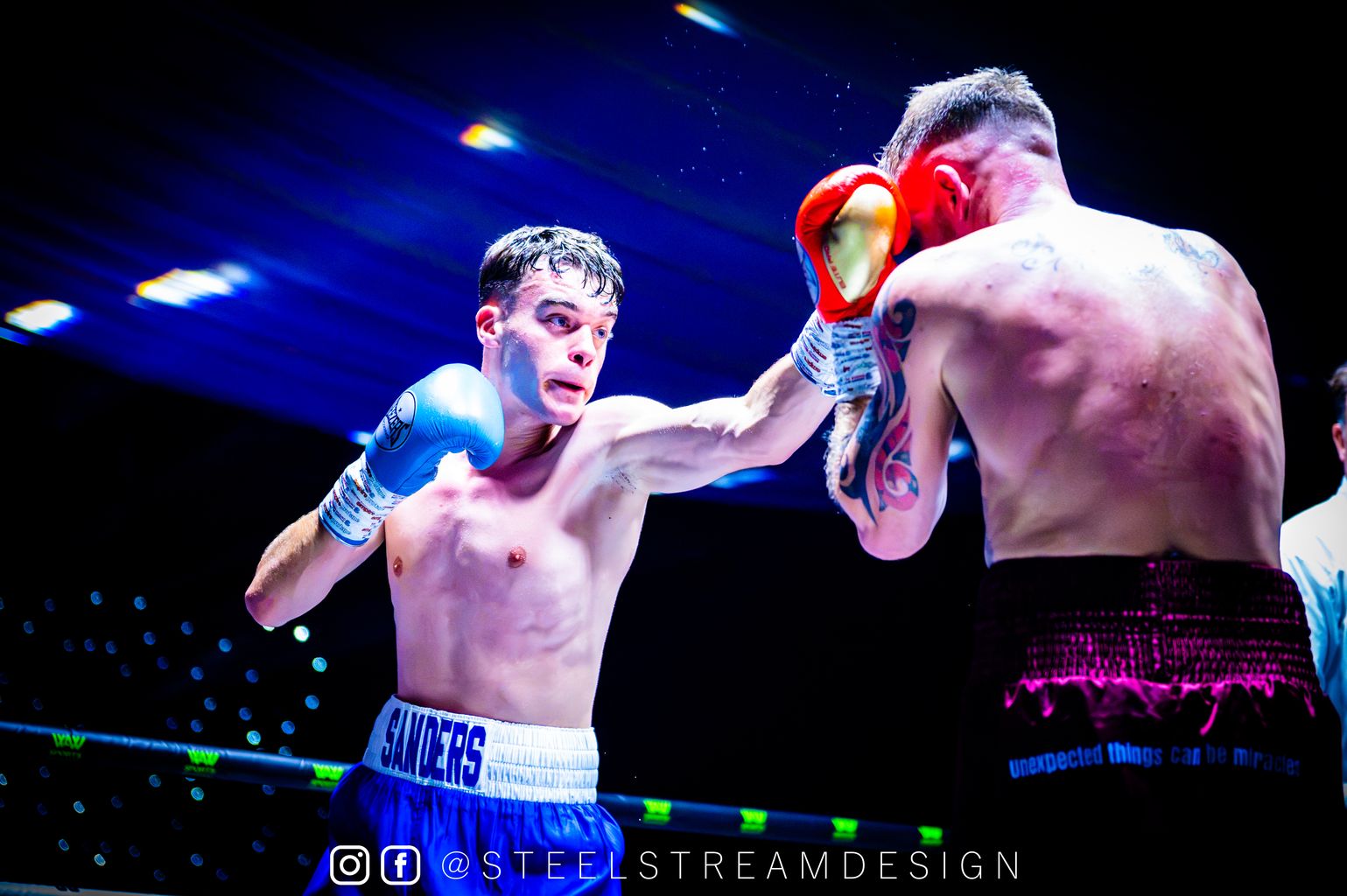 Elliot Sanders vs Connor Meanwell